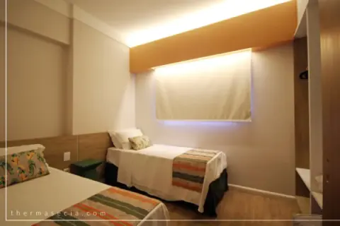 Hospedagem Hot Beach Suítes Olímpia