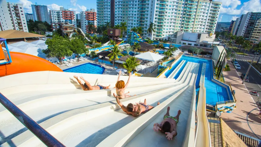 Imagem destauente: Melhor Época pra Viajar pra Caldas Novas: Guia Completo