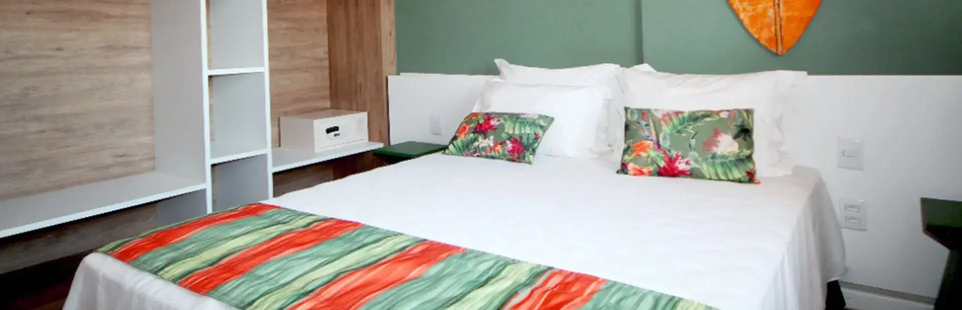 Hospedagem Hot Beach Suítes Olímpia